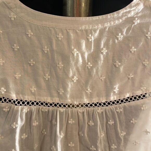 Small Loft white button down long sleeve 100% cotton floral embroidered blouse - Picture 10 of 16